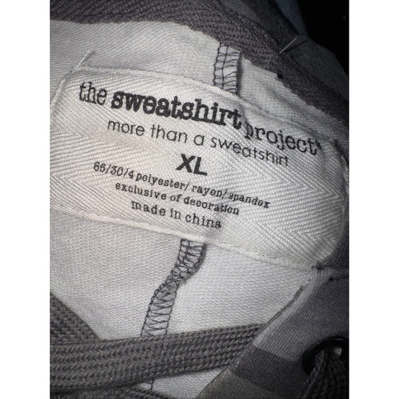 The Sweatshirt Project Top Womens XL Green Camo 3/4‎ Sleeve V Neck Lace Up NEW - Picture 6 of 10